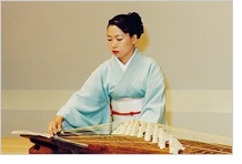 日本伝統楽器のお箏・三弦（三味線）　筝曲生田流