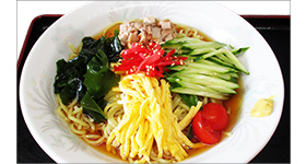 季節限定　冷やし中華　800円